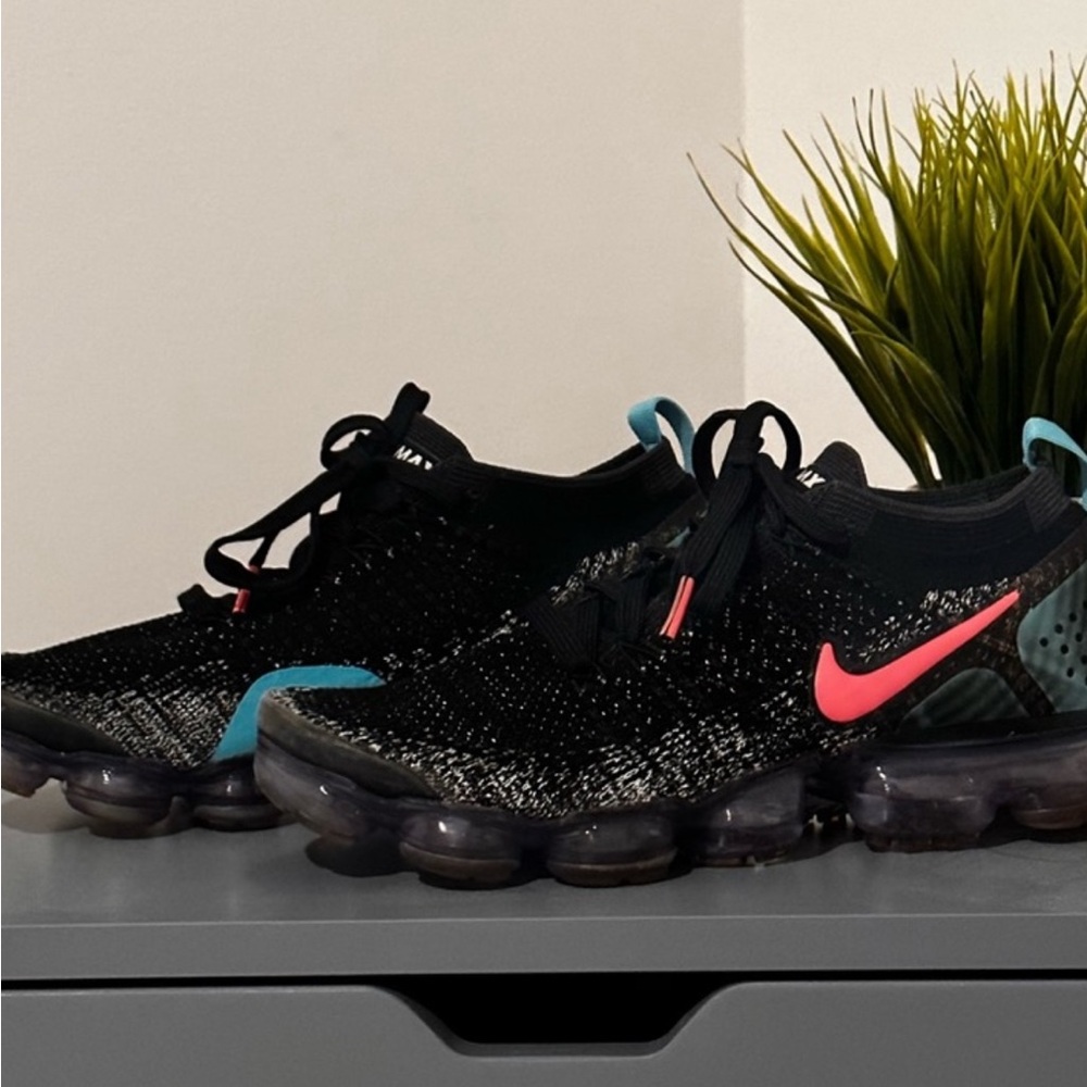 Nike Vapormax Flyknit  Men's 7 Running Shoes